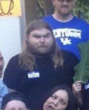 6CEB7266 8BAA 4E3C 95F8 A92F4FE93F59