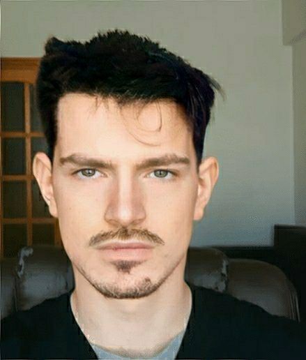 FaceApp 1590196517592