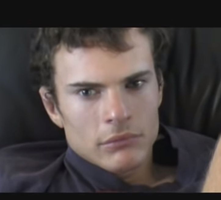 0E3FCF7D B5E9 4939 881B 915E25F00EA9