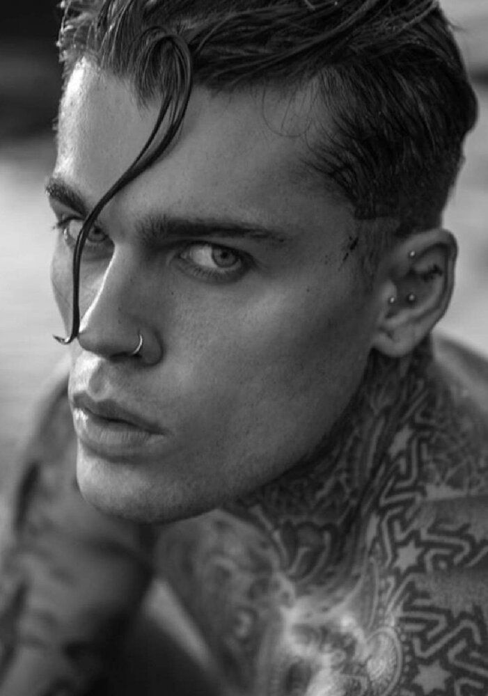 Stephen james portrait 2 HERO 2