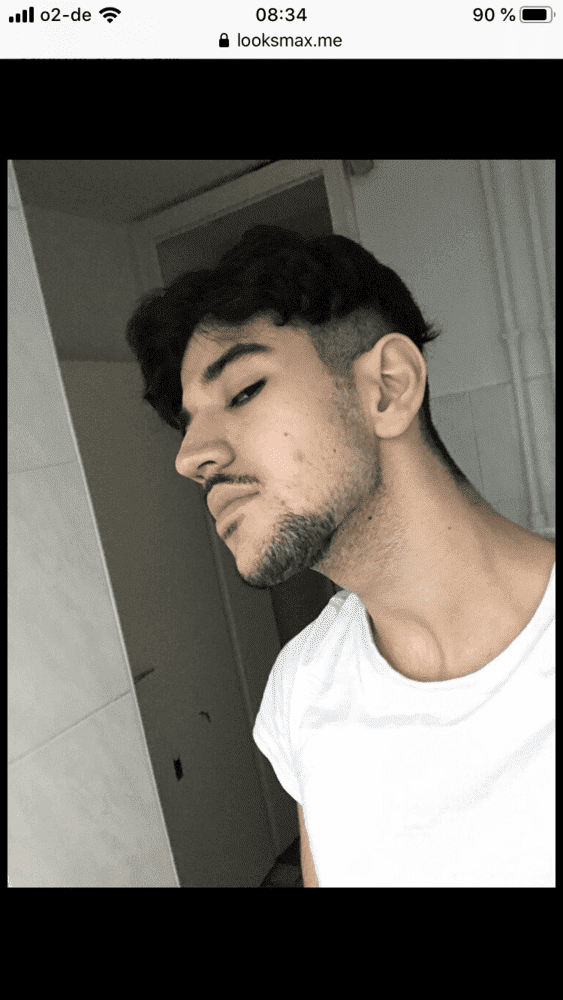 D0F4DB52 B7AE 4DBE A8C5 407A1B11F1A0