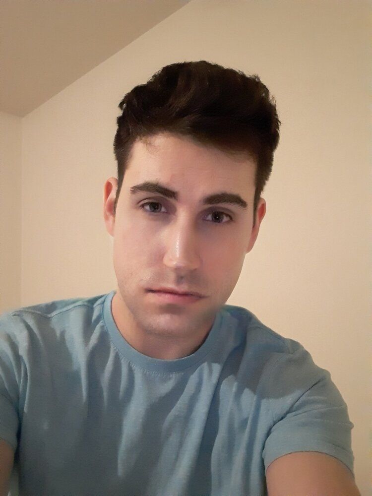 FaceApp 1590380210215