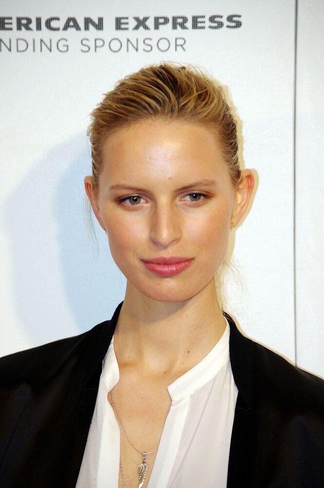 1200px Karolina Kurkova 2011 Shankb