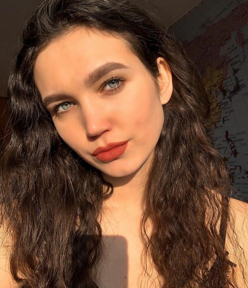 EB306514 8331 466A 8A61 82DAEEEE43DA