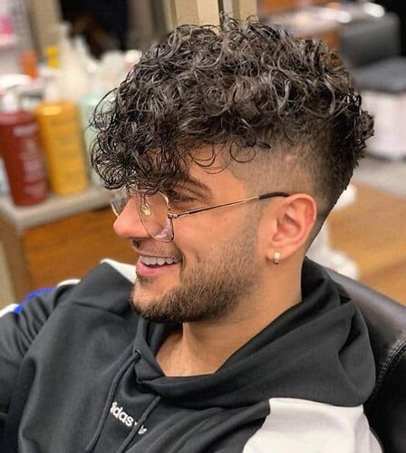 hairstyles-for-men-with-thick-curly-hair-2.jpg