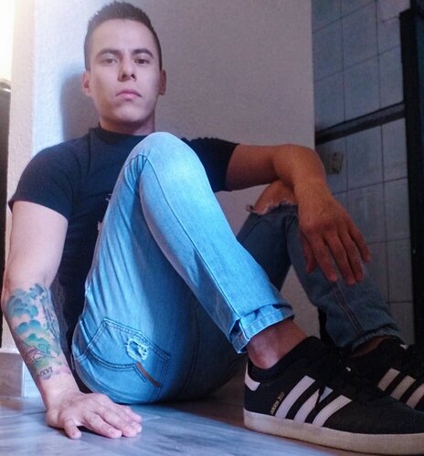 Tono.jpg