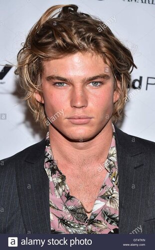 new-york-ny-usa-8th-sep-2016-jordan-barrett-at-arrivals-for-daily-GT4TKN.jpg