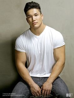 131d821b050966c036338be832e473ff--hot-men-muscle.jpg