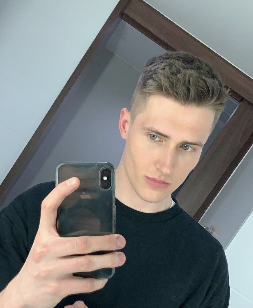 Front angled head after