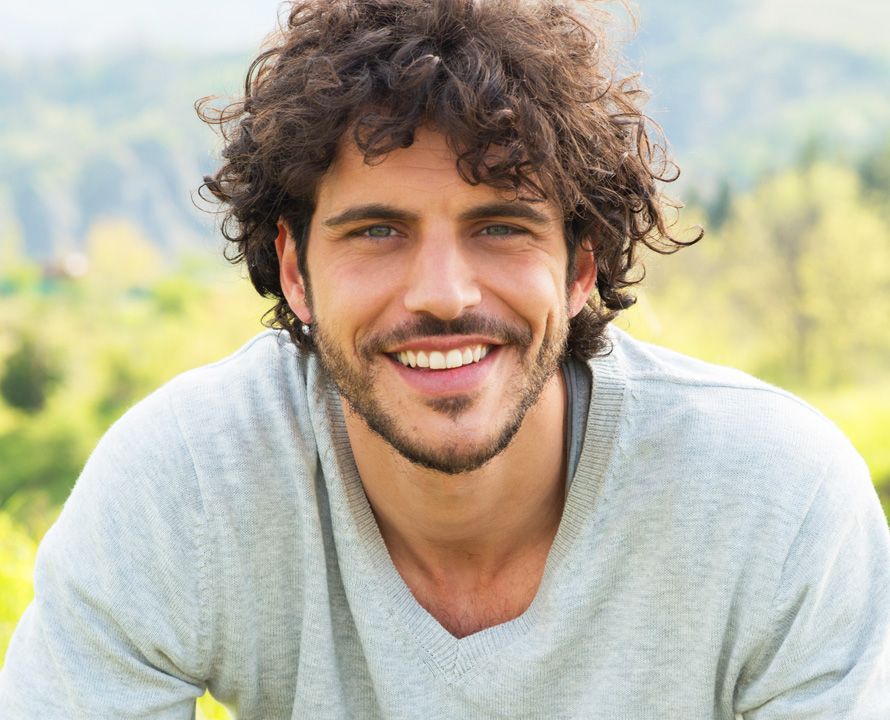 Capelli ricci uomo