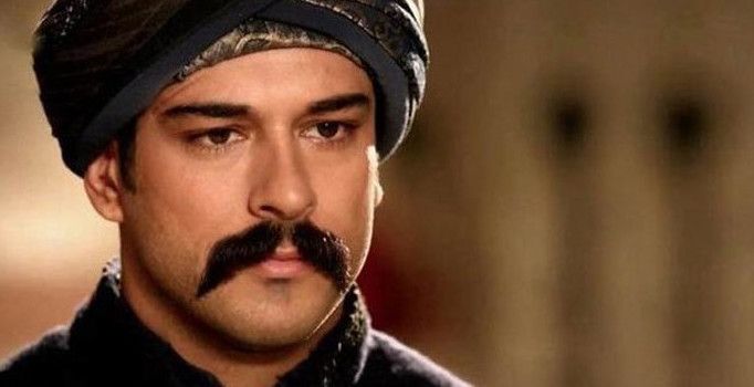Burak ozcivitin dirilisdeki rolu osman bey