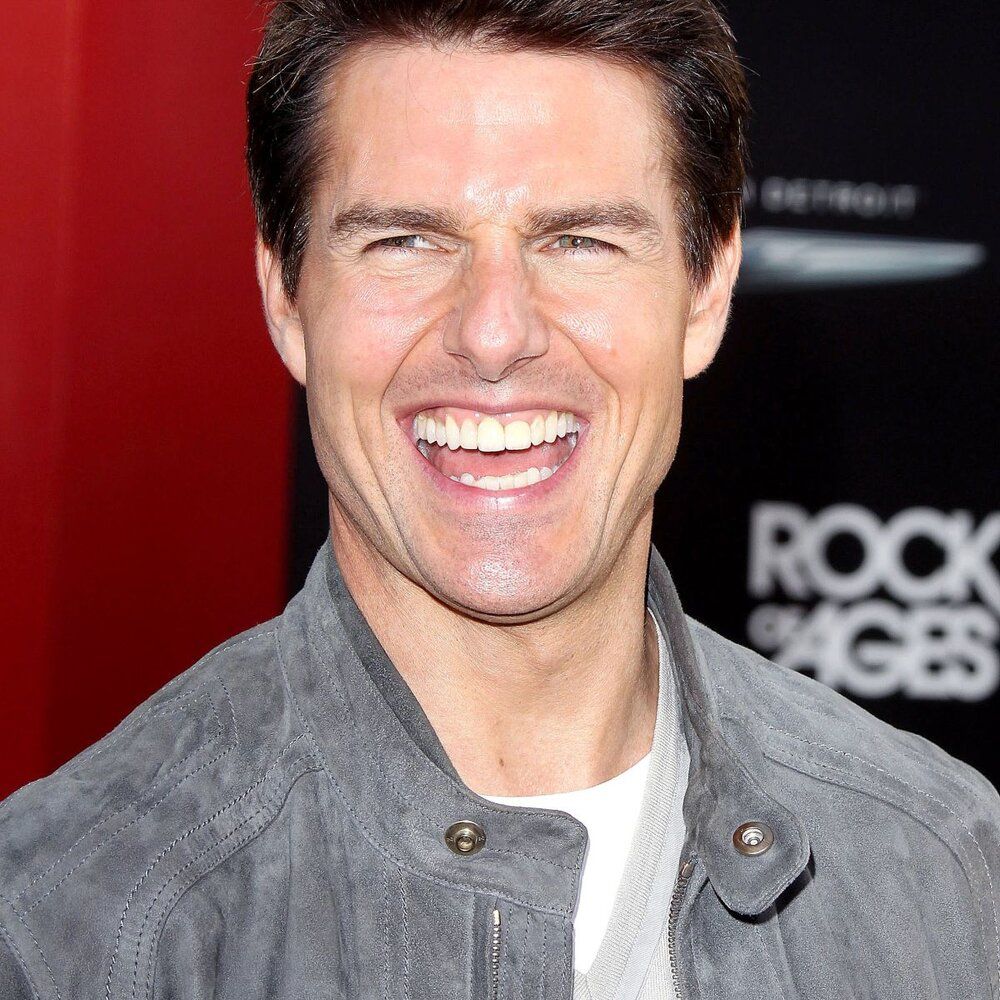 Tom cruise teeth4