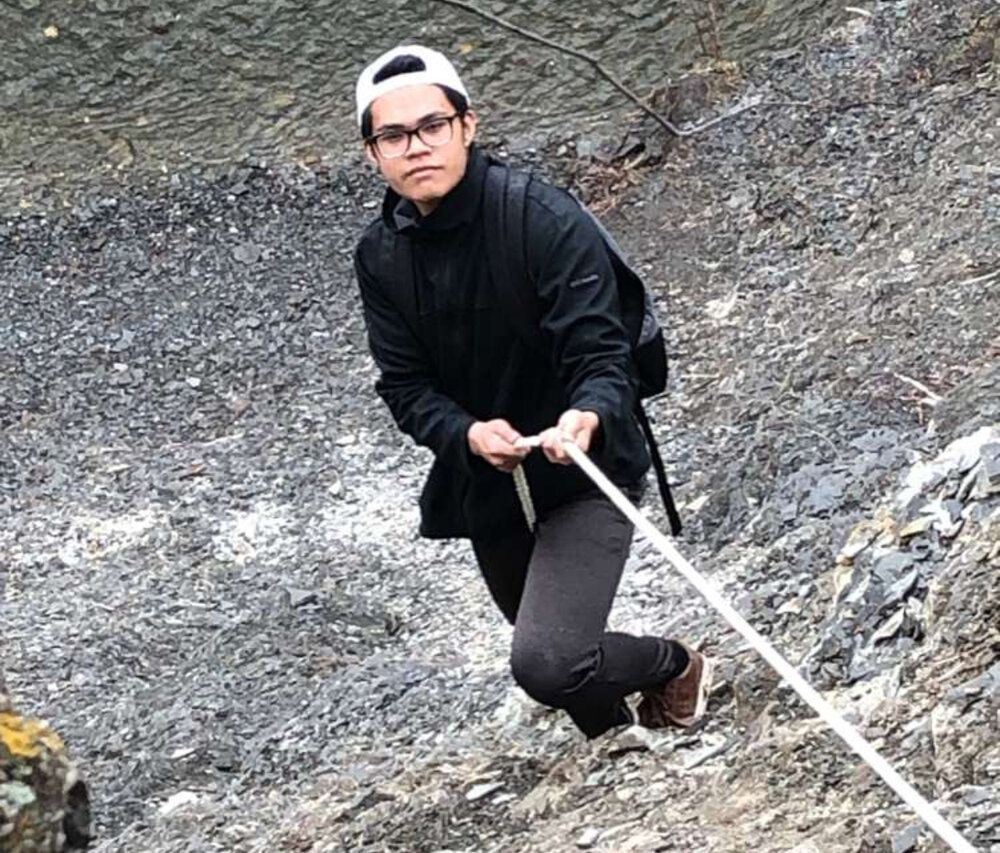 6A475BE0 BA9E 4BAC 800A 12560FD84E63