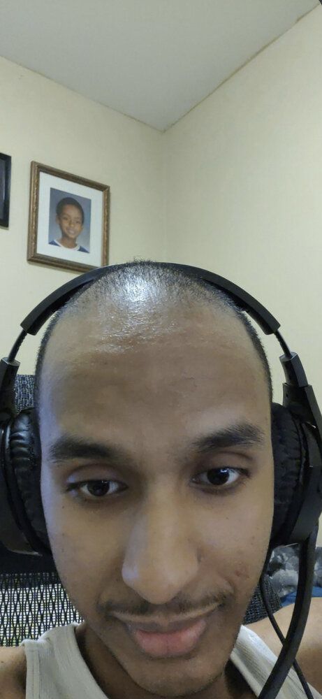 ED51A906 B05F 429B B781 91D1B91A9DE3