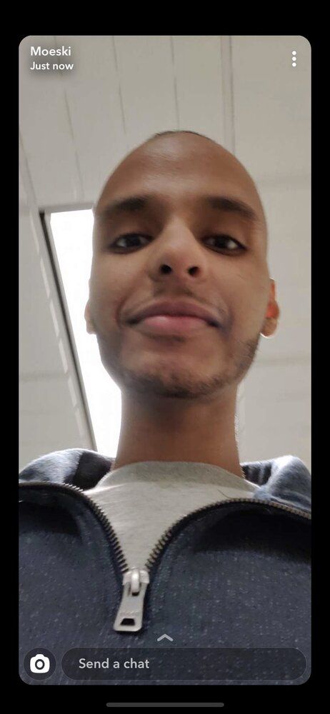 DE74DBA3 0E9D 4644 9C3B 849B7E9E3688