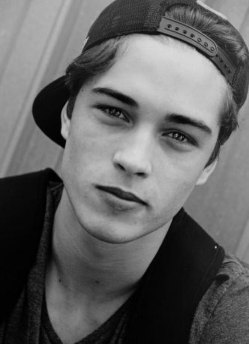 FE6033B4 96DF 4BDE BD7F E994949180D3