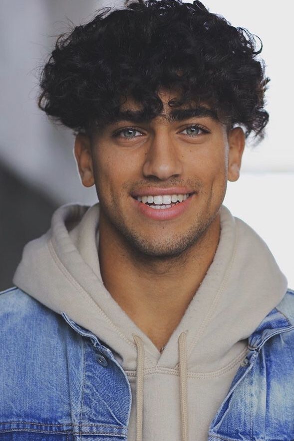 32086B40 7A15 4B96 851A 716BB438C637