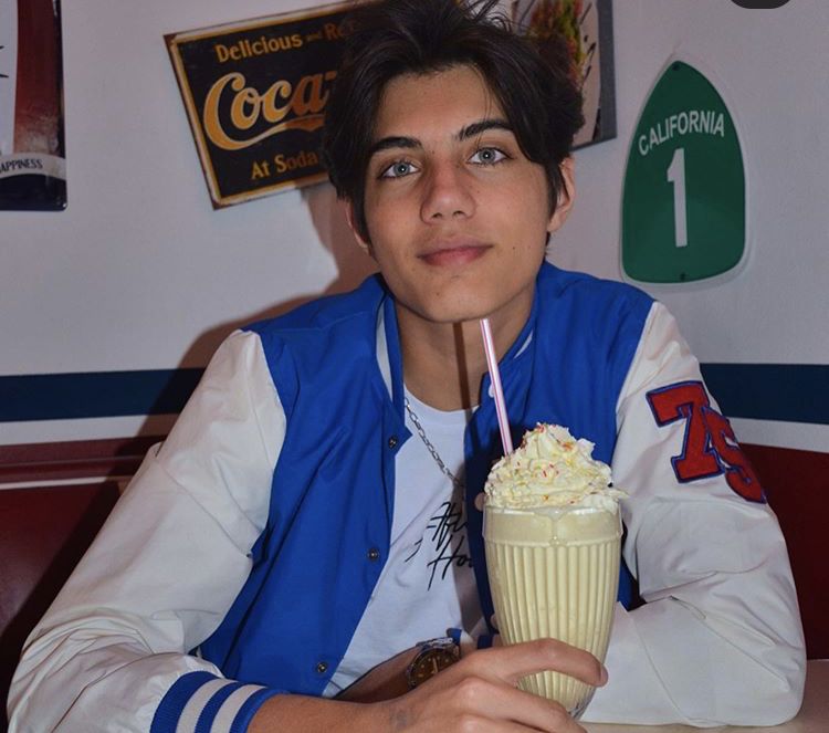 2B9439C8 96A5 49B7 8862 0E1B2828BA83