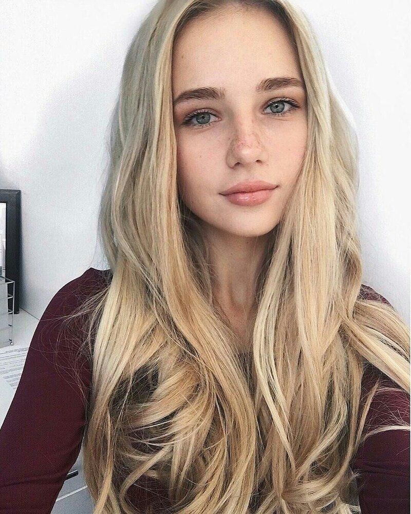 AB57DAC8 7130 4357 8C15 611B09BA8B6A