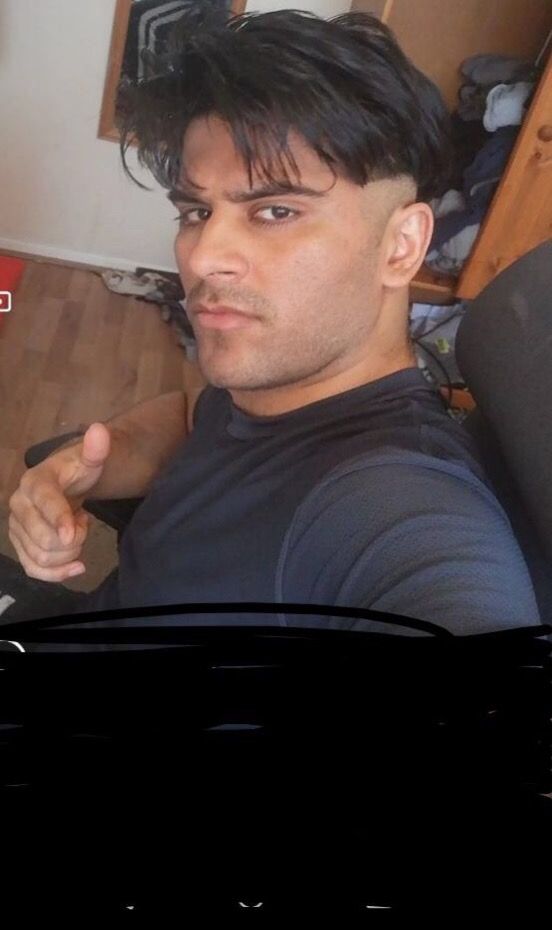 B5495502 E9C7 4F51 B612 E7C31532B3E0