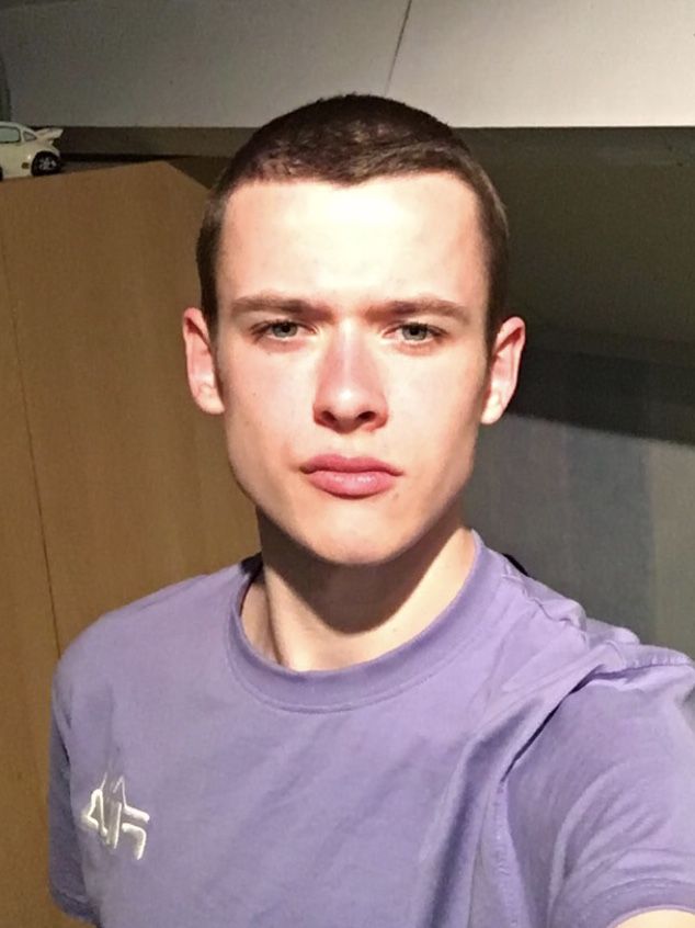 7BD3E3D5 0A6A 47E0 93AB DAC9BDF61C8D