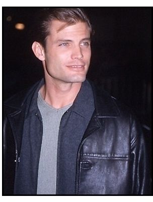Casper van dien at the 6th day premiere 368623 304x400