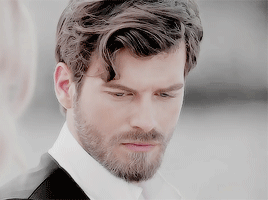 Tumblr 207081e6b93554bc525c615cb1413a0a b5240ff6 400