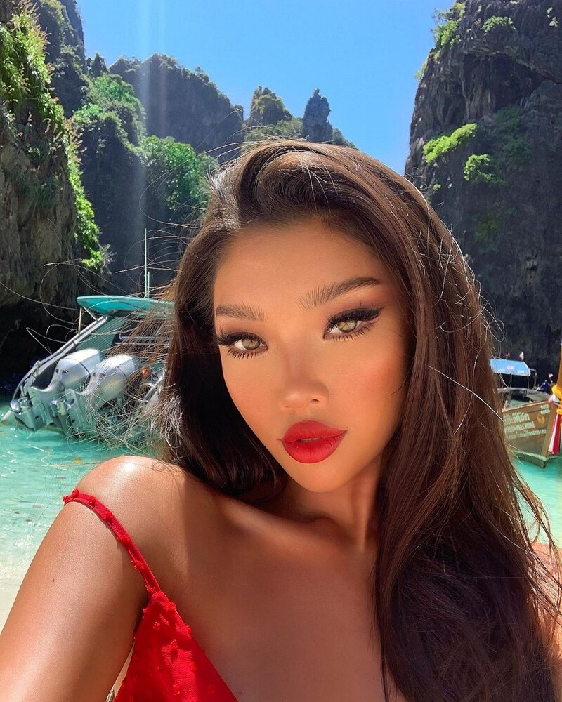 Misssvalentina 20200624 012944 0