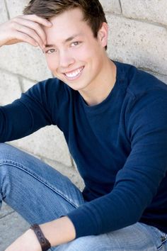 0029321527f2bff11cc37a292e2ef959  cute guys character inspiration