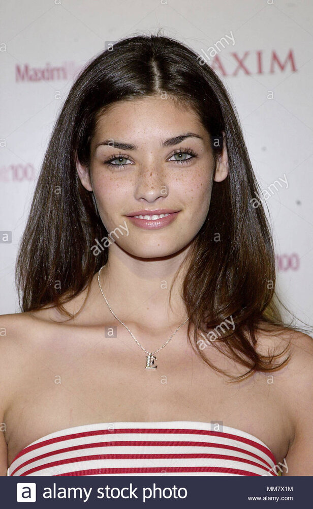 Megan ewing llegar a organizar la fiesta por la revista maxim hot 100 en moomba club en los an