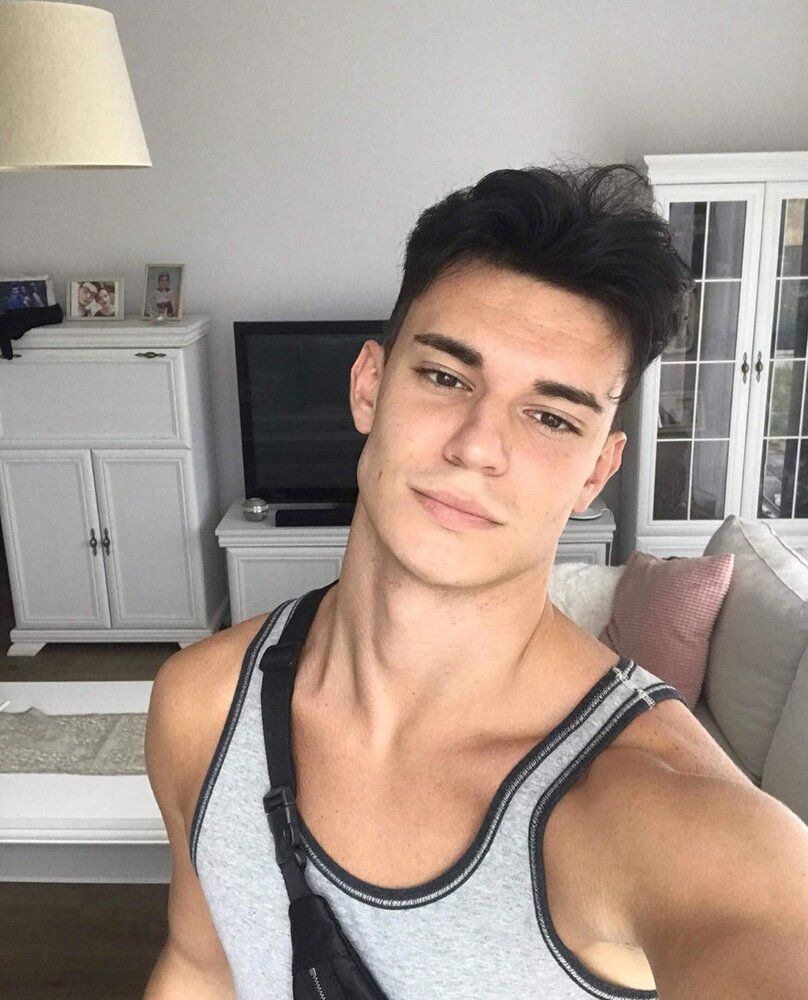 SmartSelect 20200114 143610 Firefox