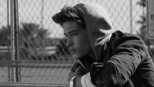 945BA7B8 3933 4BB0 BFF1 5E47E25A606A