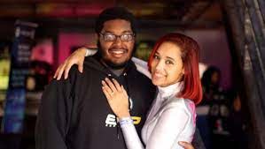 VIDEO: WaDi Proposes to Cinnpie Before His Tournament Set | dbltap