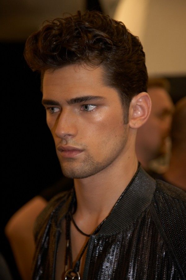 Sean o pry cheekbones