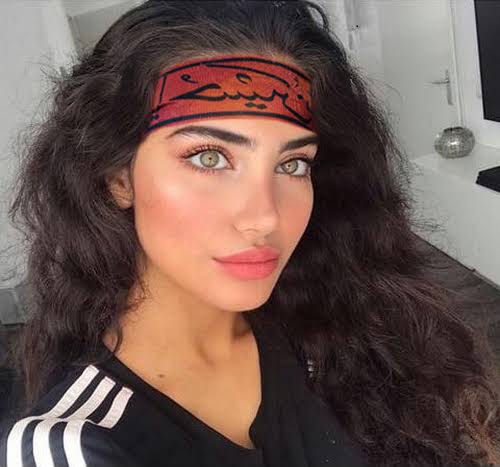 5765B99C 2A4F 4E51 B955 49D9E80637B4