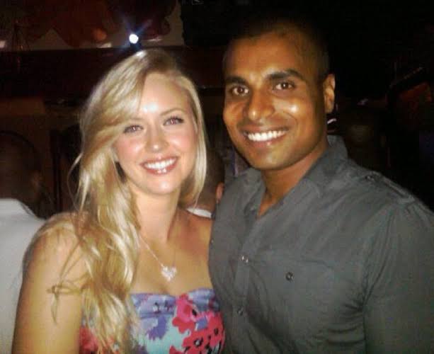 64D04622 56E3 48B0 B360 D5D1DB985191