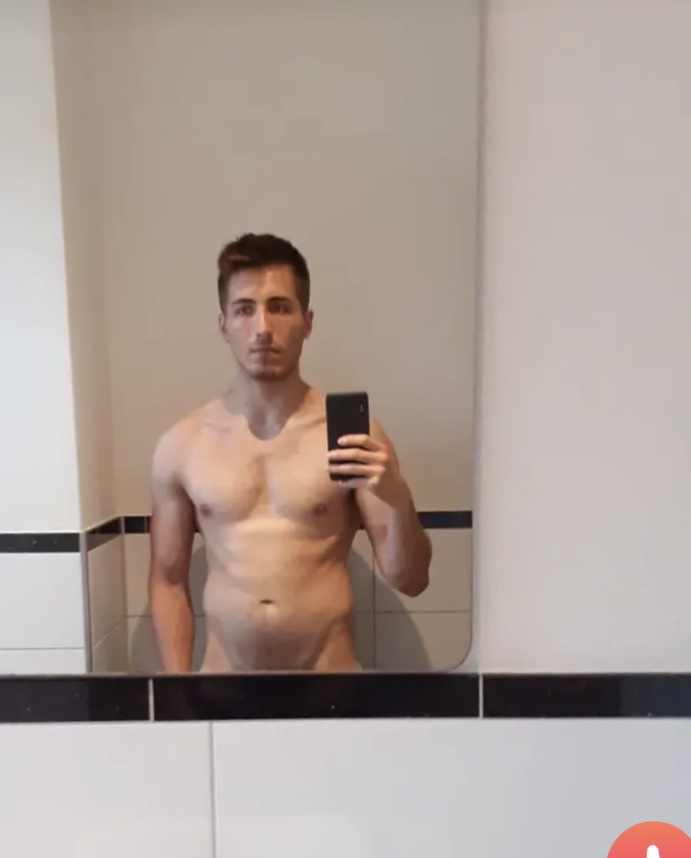 F4443649 151C 48A6 A34B C2C30B694219