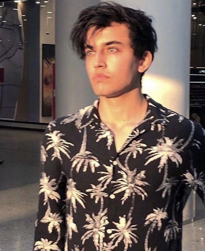 E442F0D4 D0BE 44CB BE0C 6AB3B676096B