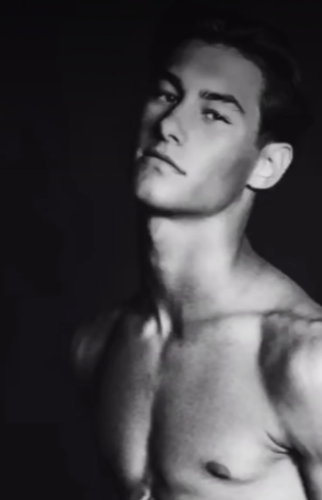 CFED4677 6DBE 4D75 A109 FC92C7E0BB33