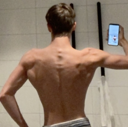 B3D4434F 0C72 4E2C AF82 0197D7663E4E