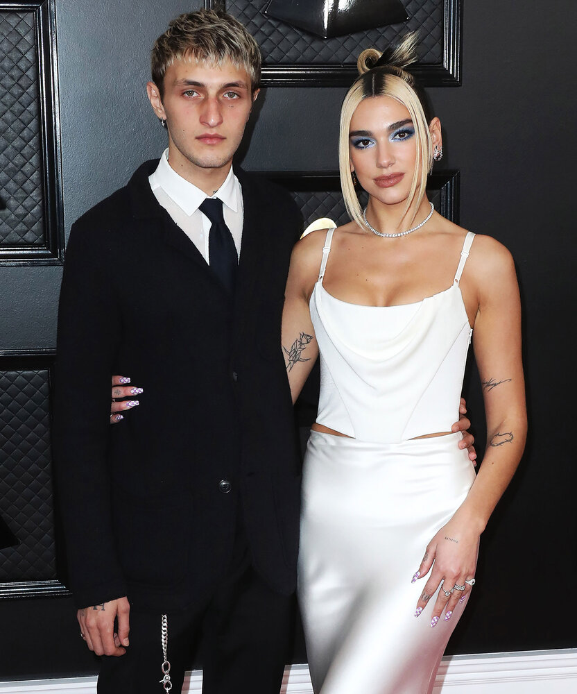 Inside Due Lipa Week in Self Quarantine With BF Anwar Hadid LANDING
