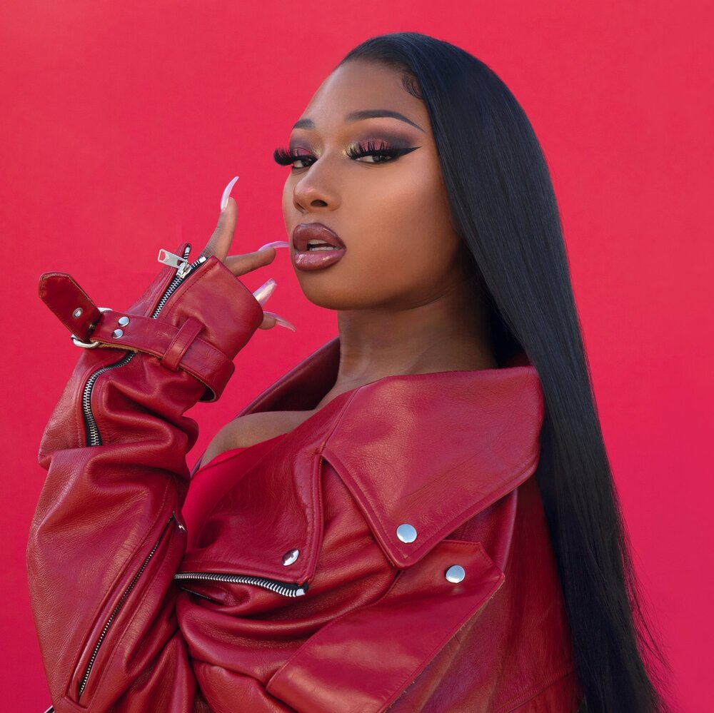 15mag megantheestallion 03 mediumSquareAt3X v3