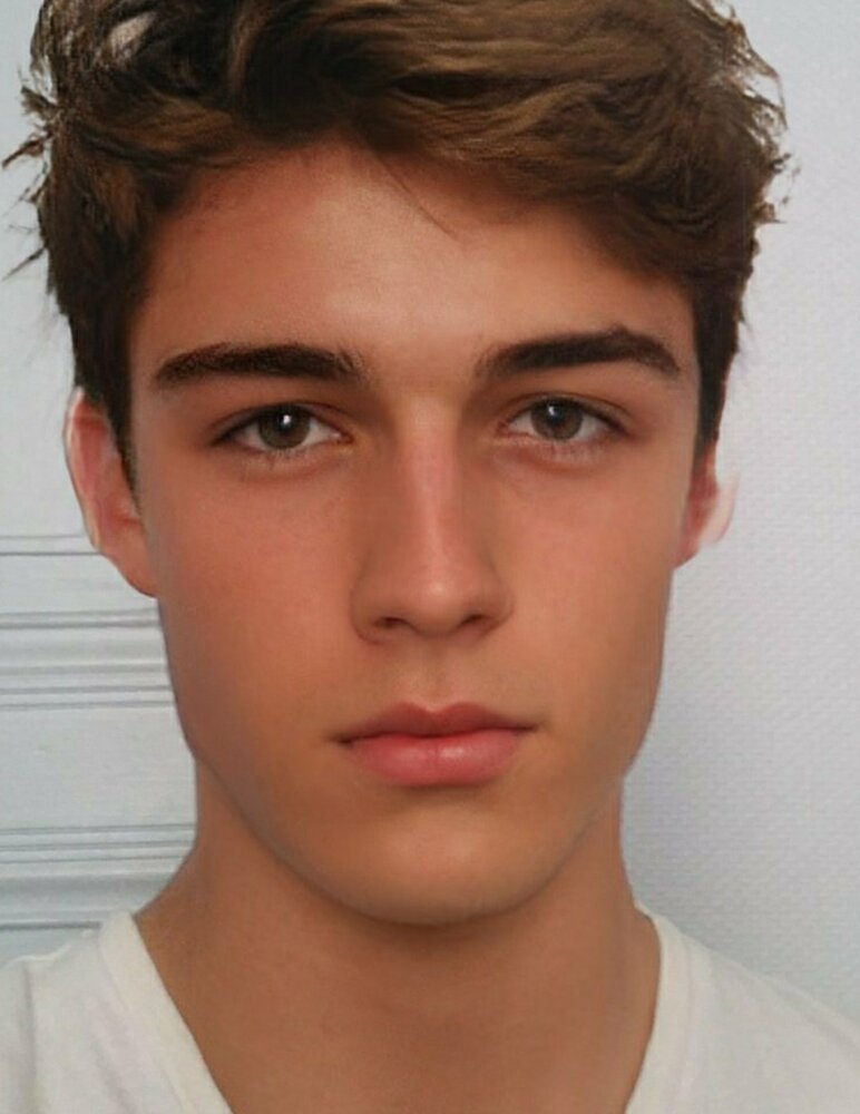 SmartSelect 20200713 231050 FaceApp