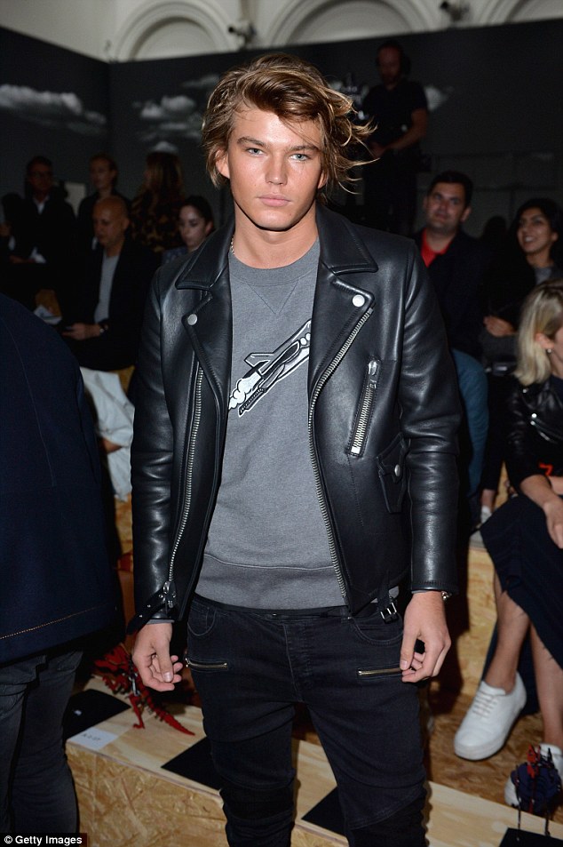 6B3387D6 1B1C 4836 9DD2 4A7DB6E5D20F