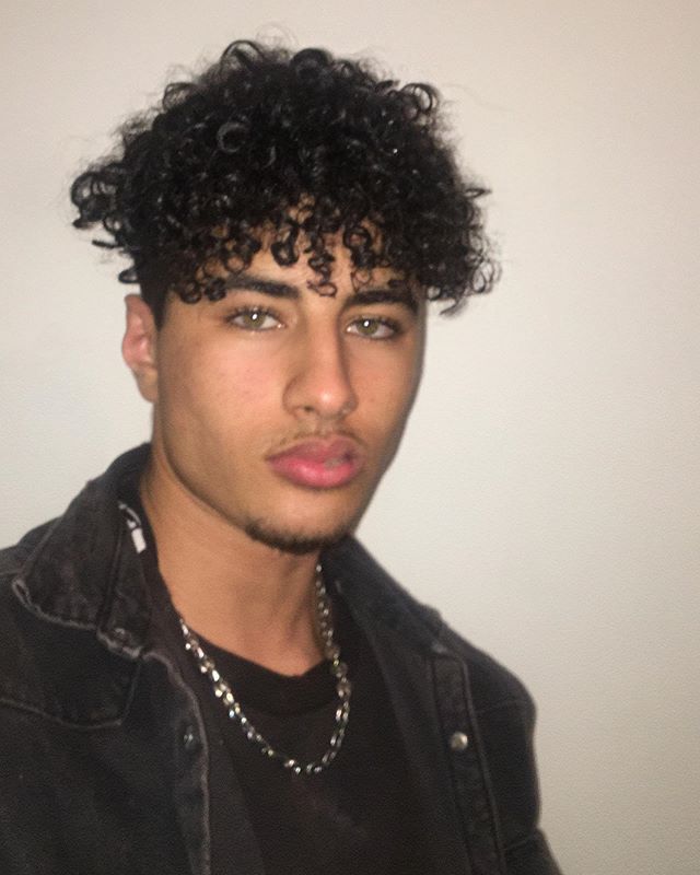 CA3C1638 3997 47E5 B19A 1892384401C0