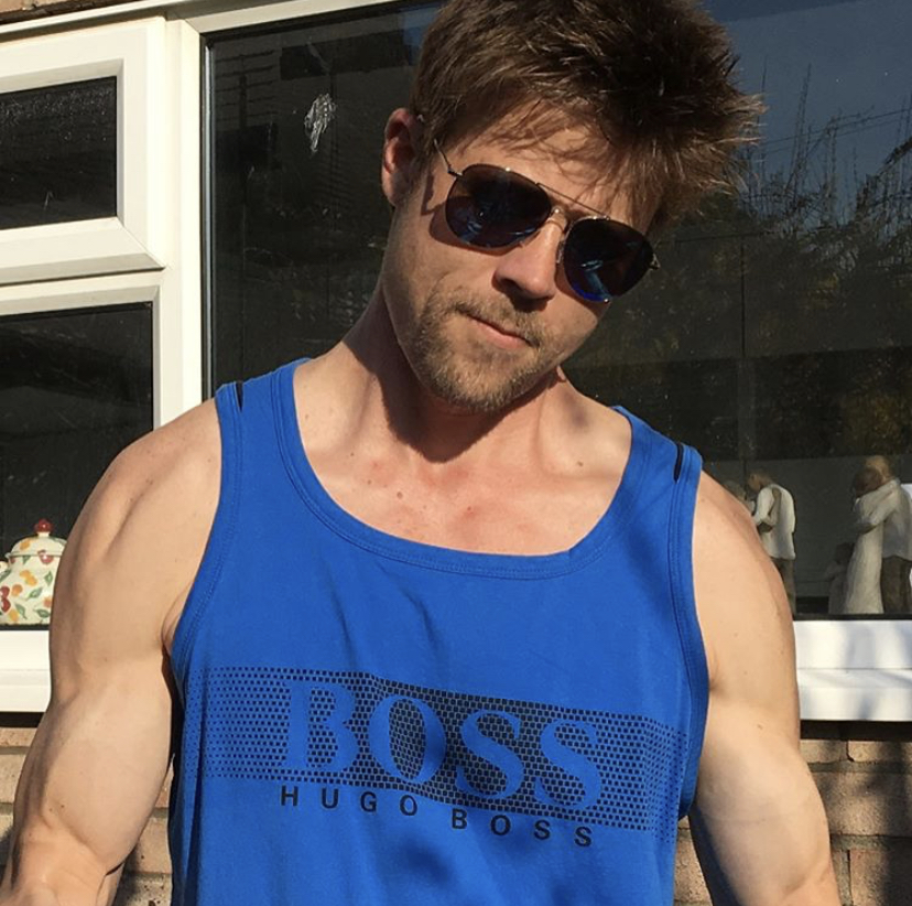 2B0B4CDD E56C 4AE9 8F29 5DAA30236A3D