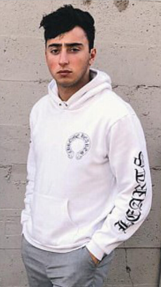 84337B9B FF34 4D0A 8919 C585D83892E5