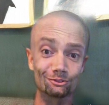 1AF2567F 71A3 418C 8E69 EE17D0F3F11F