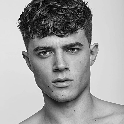 Short Tapered Sides Wavy Fringe