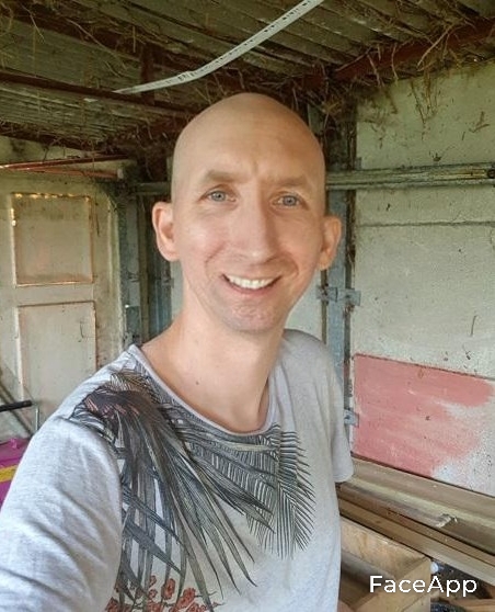 FaceApp 1595701391093